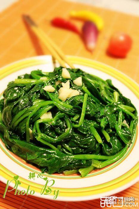 蒜蓉炒菠菜