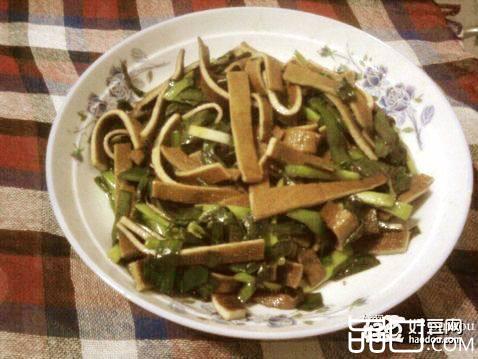 韭菜炒豆腐干