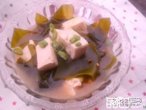 海带豆腐大酱汤