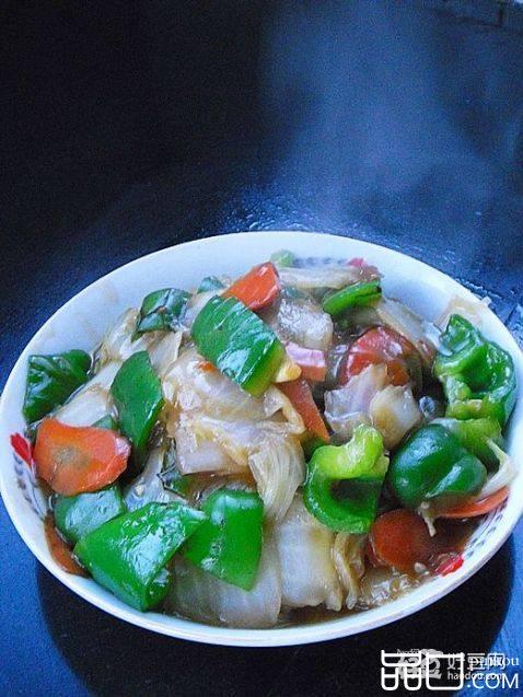 胡萝卜青椒白菜片