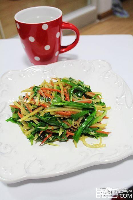 春韭烩三丝