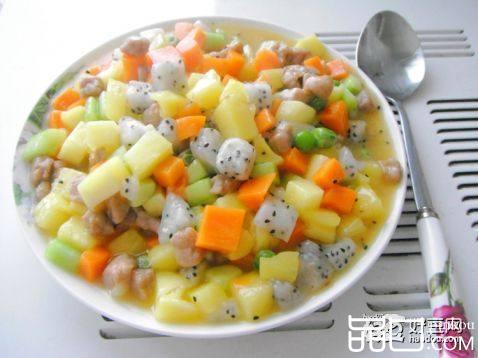 五彩鲜果肉丁