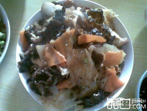 白菜片炒木耳