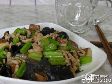 香干芹菜肉丝