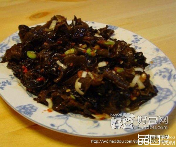 素炒黑木耳