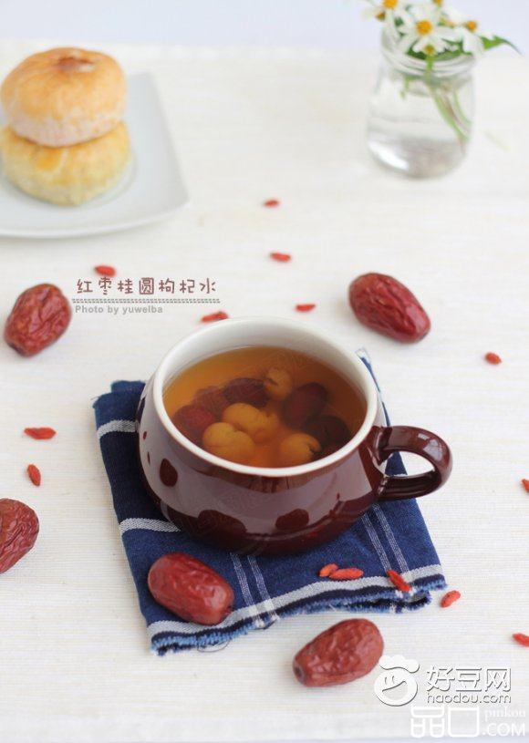 红枣桂圆枸杞水
