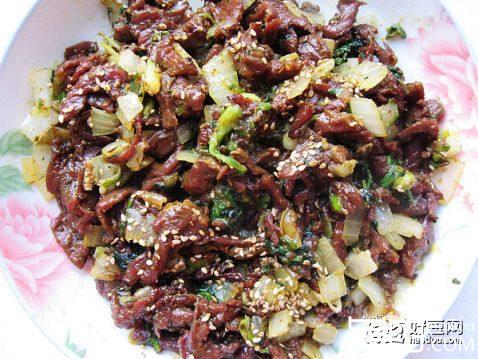 香辣孜然牛肉