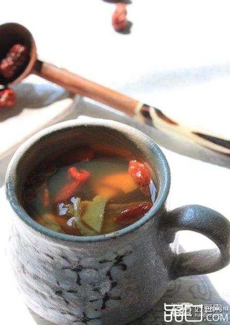 当归生姜红枣红糖茶