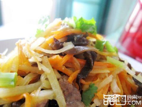 牛肉炒三丝