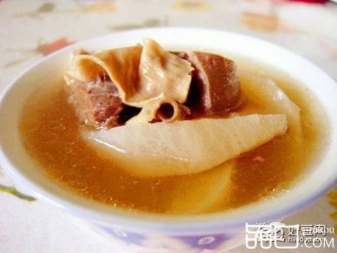 牛肉炖白萝卜