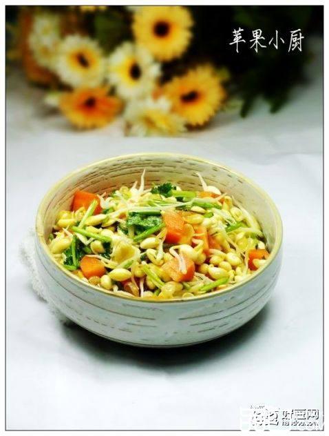 胡萝卜黄豆芽