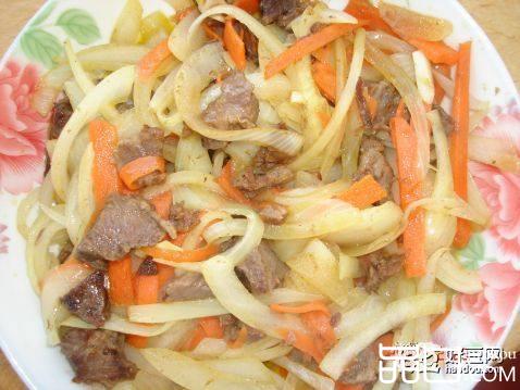 牛肉炒洋葱