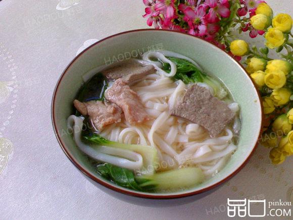 猪肝瘦肉汤河粉