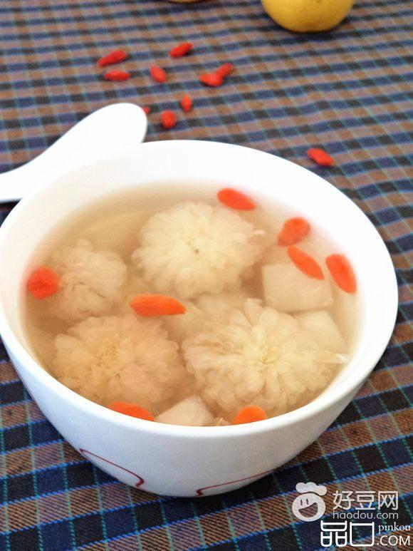 菊花雪梨冰糖饮