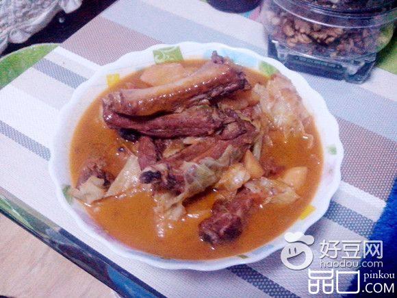 排骨土豆炖柿子