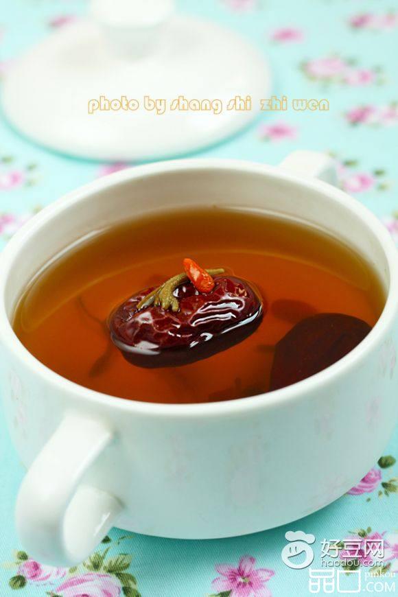 金银花红枣茶