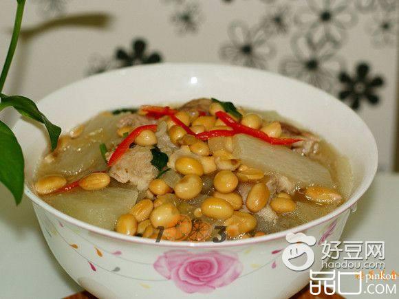 黄豆煲萝卜瘦肉汤