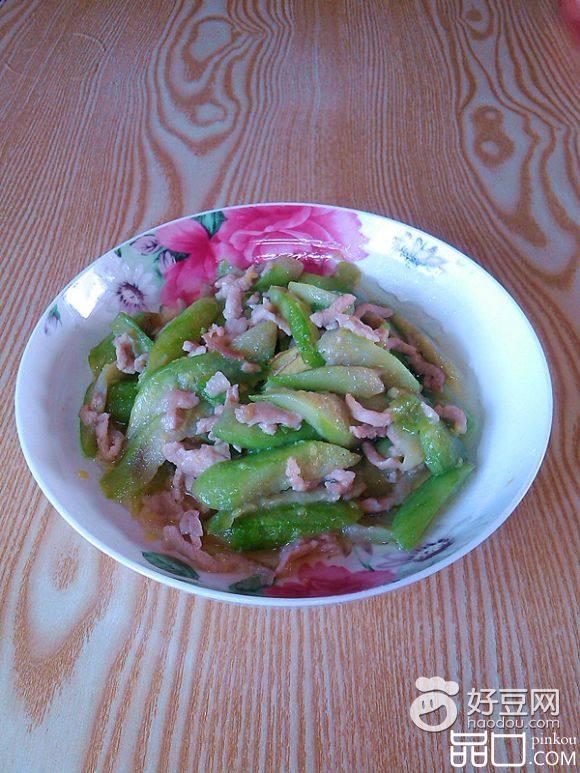 丝瓜炒肉丝