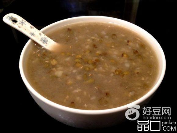 马蹄绿豆糖水
