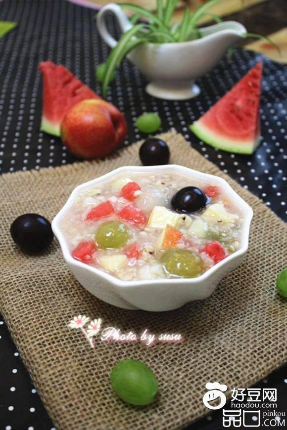 花样水果薏米粥