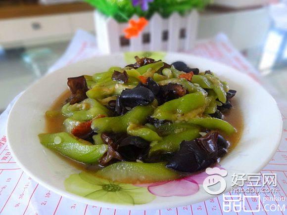 丝瓜炒木耳