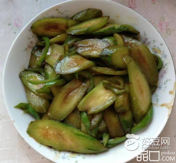 丝瓜炒青椒