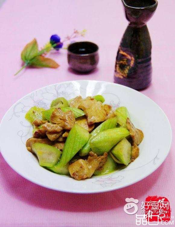鸡片炒丝瓜