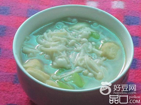 丝瓜金针菇丸子汤