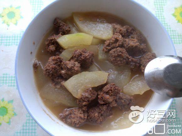 冬瓜炖丸子
