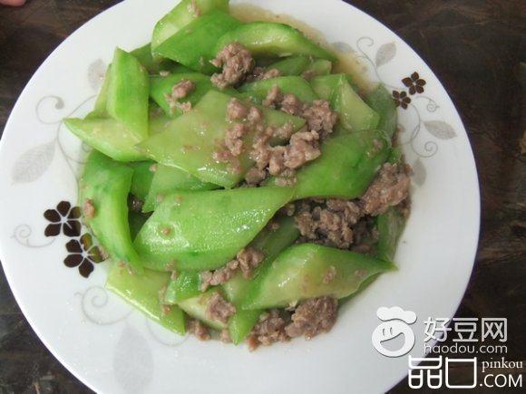 丝瓜炒肉沫