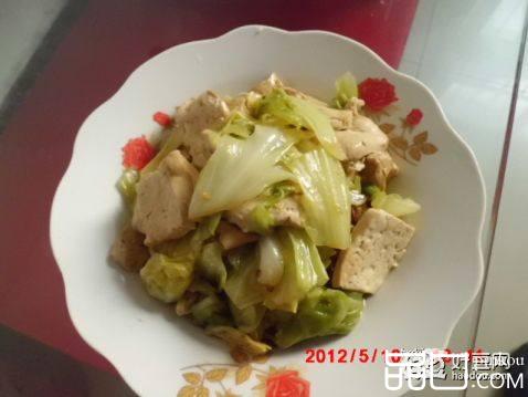 刚白菜炖豆腐