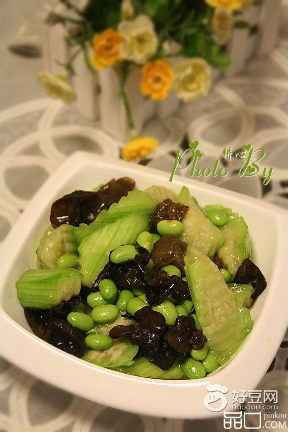 毛豆炒丝瓜木耳