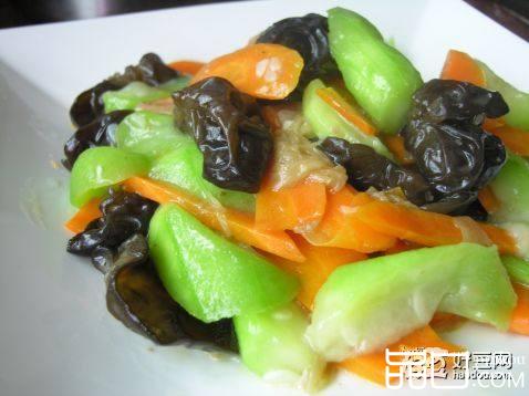 胡萝卜炒丝瓜