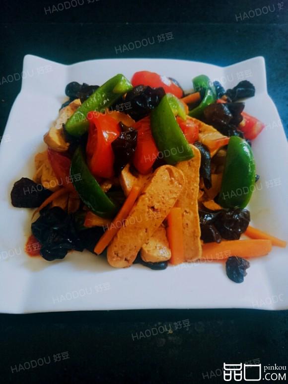 西红柿豆干炒肉片