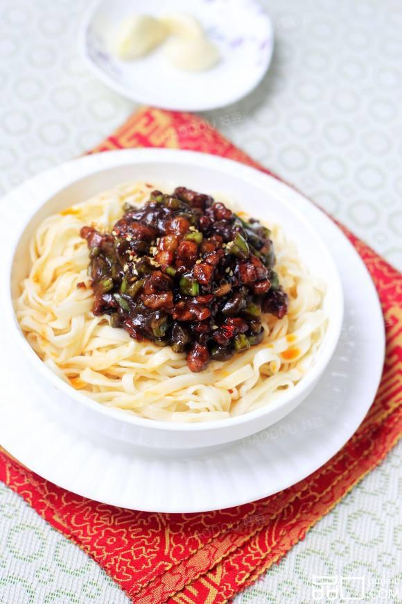 豆角炸酱面
