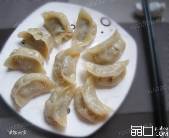 芹菜猪肉馅蒸饺