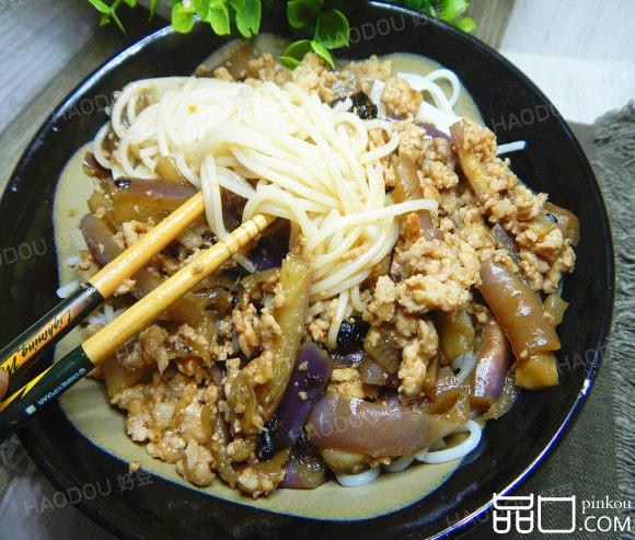 照烧茄子肉末米线