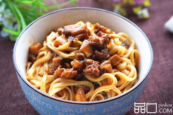 香姑肉酱面