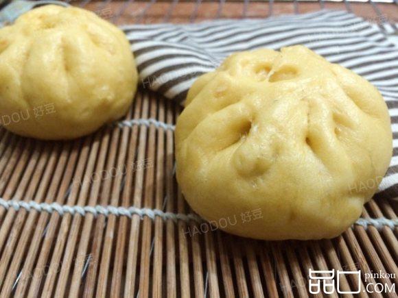 胡萝卜鲜笋肉包