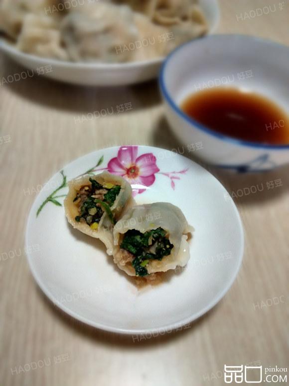 荠菜大葱猪肉饺子