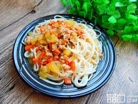莴笋肉末凉拌米糊