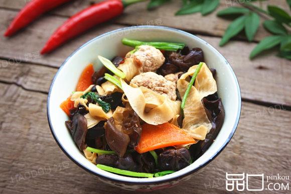 豆皮烧肉丸