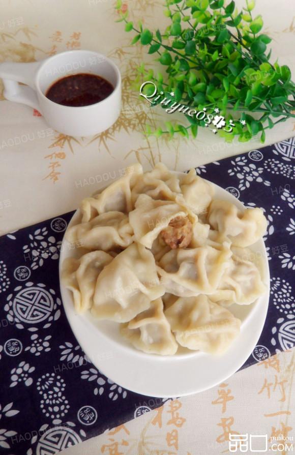 美味猪肉大葱馅饺子