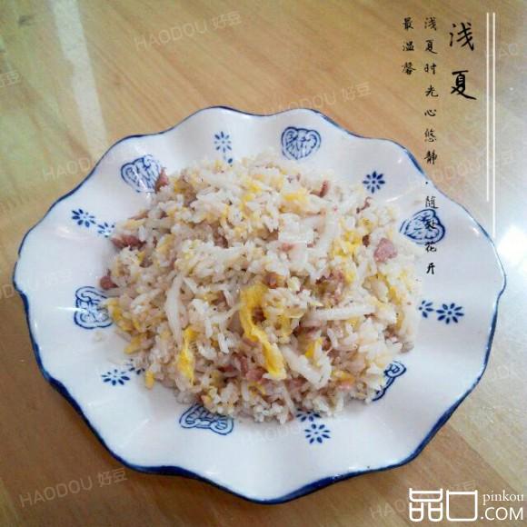 娃娃菜肉丝炒饭