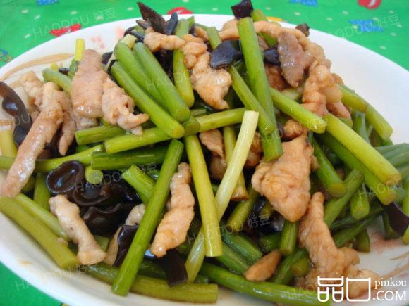 肉丝炒蒜薹木耳