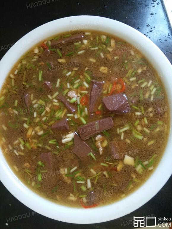 猪血肉末汤