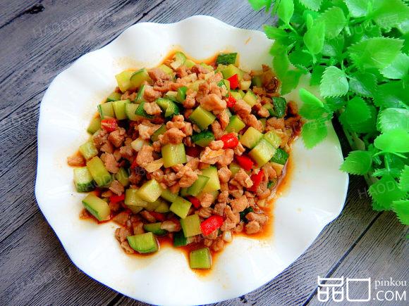 黄豆酱黄瓜肉丁