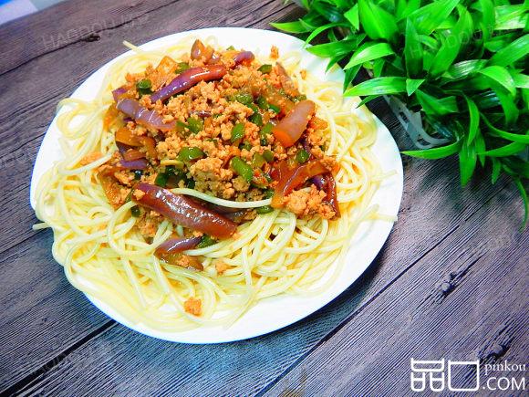 肉末茄子凉拌意面