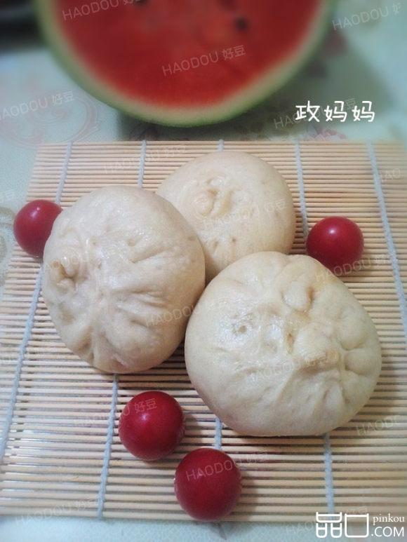 猪肉粉条包子