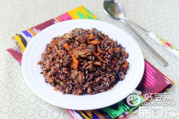 黑米抓饭